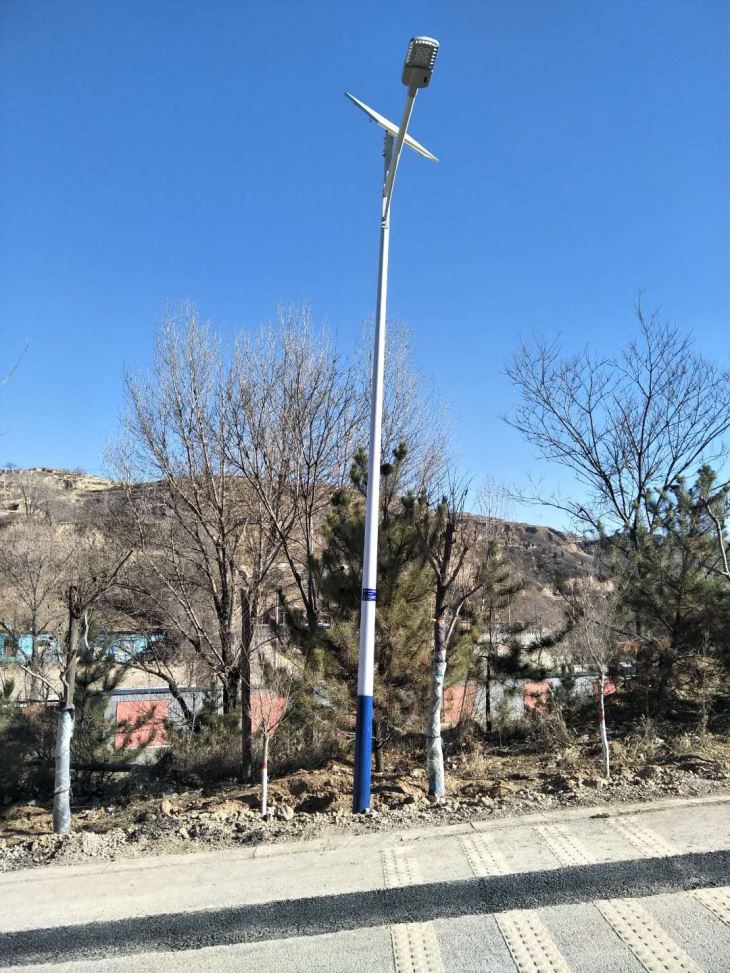 20W All In Two Lithium Solar Street Lights